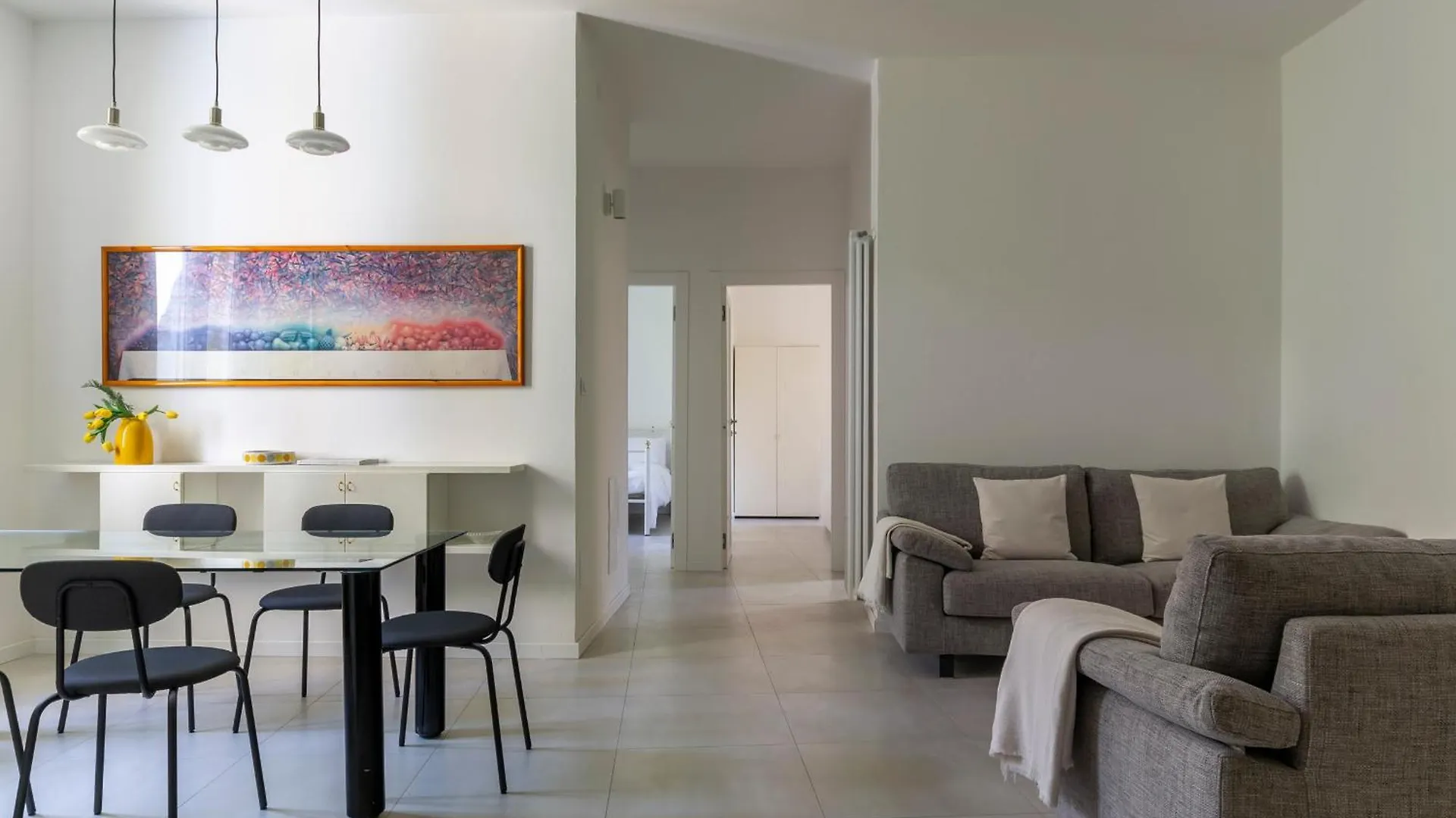 Apartment Amos - 5 Minutes From Piazza Maggiore Bologna Italy