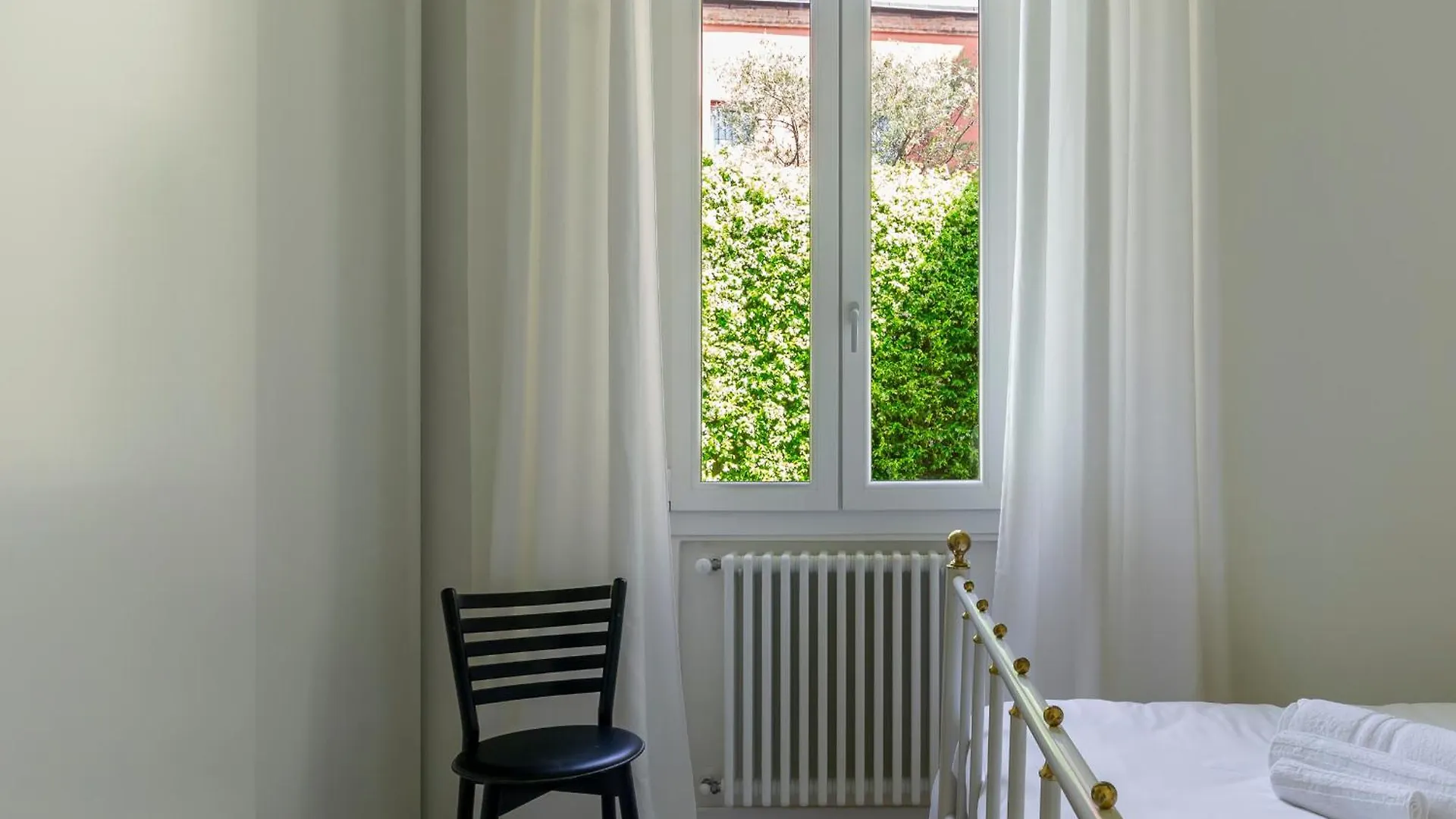 Apartment Amos - 5 Minutes From Piazza Maggiore Bologna